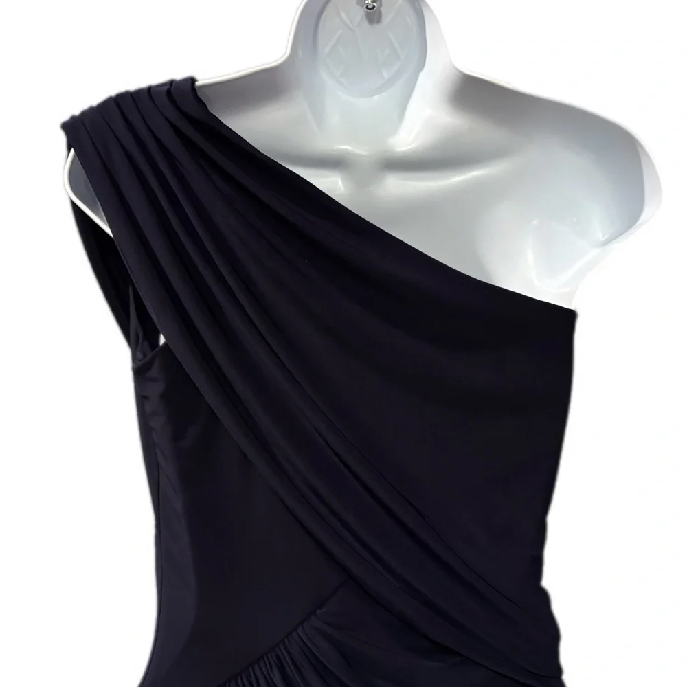 Elegant Navy Blue One-Shoulder‎ Dress